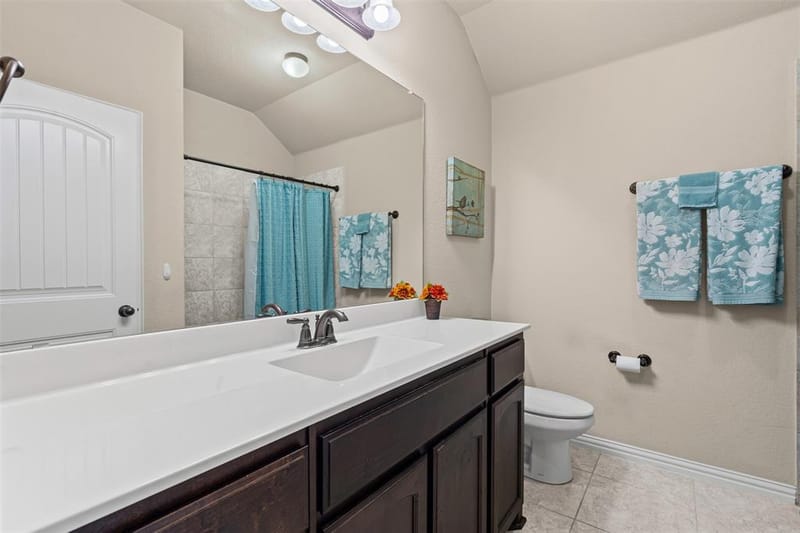 194 County Road 4430, Rhome TX 76078 - Photo 25