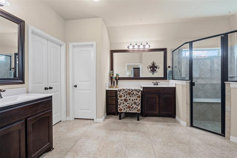 194 County Road 4430, Rhome TX 76078 - Photo 21