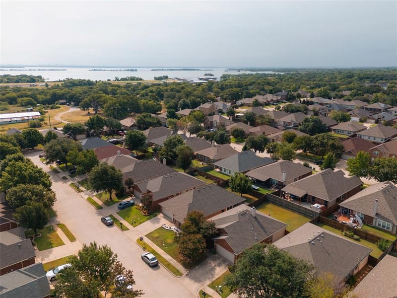 504 Grayson Lane, Lake Dallas TX 75065 - Photo 19