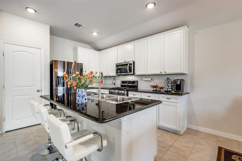 1208 Johnson Drive, Celina TX 75009 - Photo 14