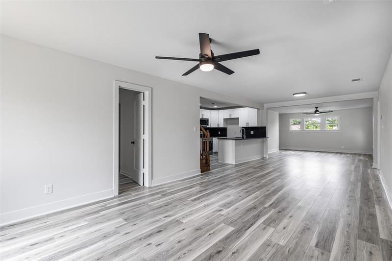 2327 Brookfield Avenue, Dallas TX 75235 - Photo 6