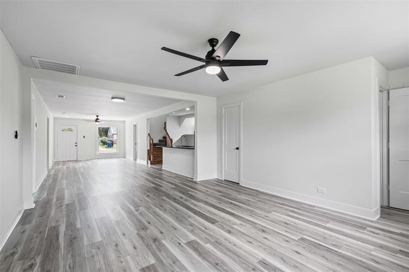 2327 Brookfield Avenue, Dallas TX 75235 - Photo 13