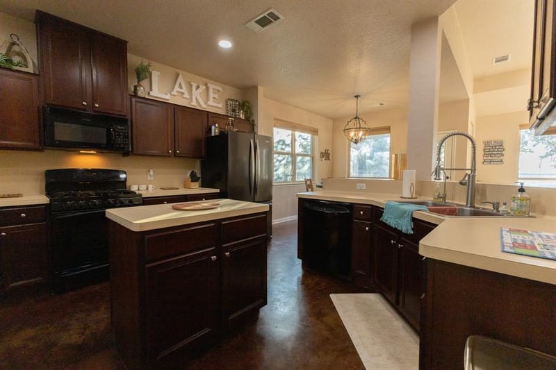 11240 County Road 454, Brownwood TX 76801 - Photo 7