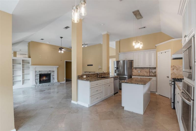 622 Meadowcrest Drive, Highland Village TX 75077 - Photo 17