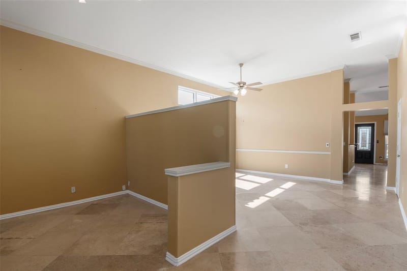 622 Meadowcrest Drive, Highland Village TX 75077 - Photo 5