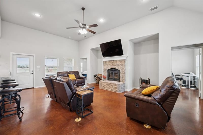 2435 Cobler Road, Collinsville TX 76233 - Photo 9