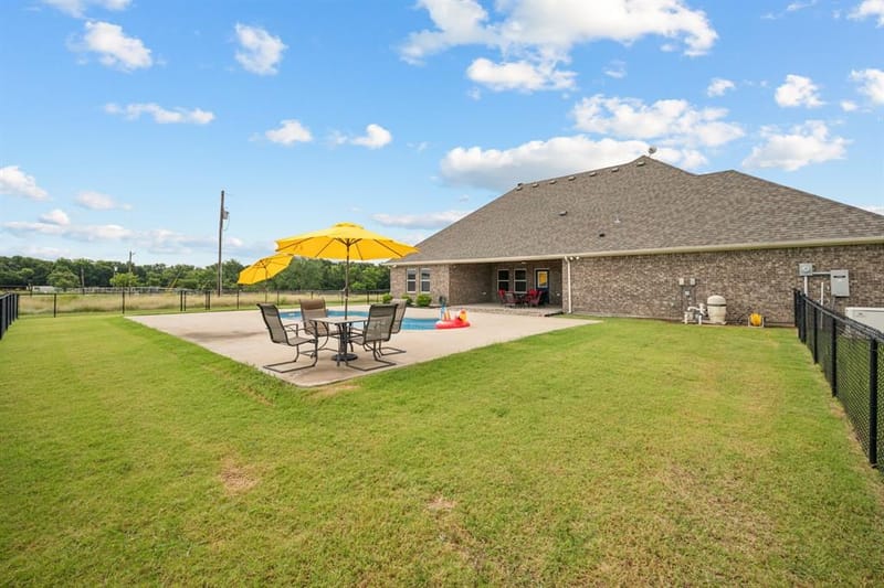 2435 Cobler Road, Collinsville TX 76233 - Photo 31