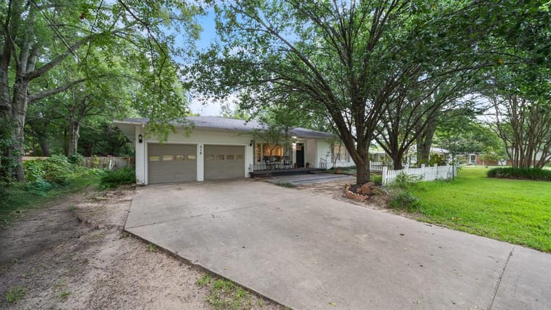 518 W Kansas Street, Van TX 75790 - Photo 2