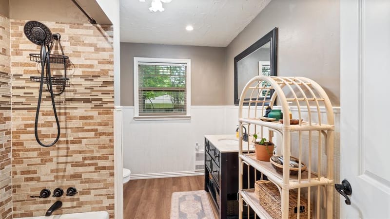 518 W Kansas Street, Van TX 75790 - Photo 17