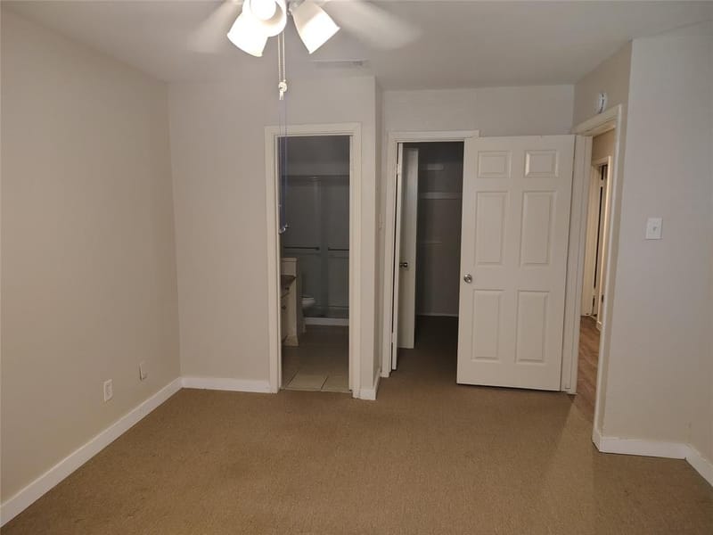13849 Leinsper Green Street, Dallas TX 75240 - Photo 9