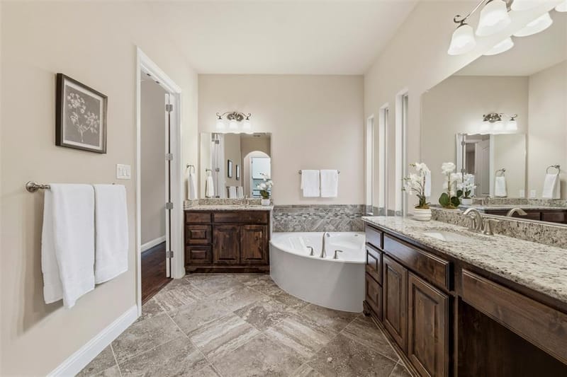 3815 Wind Cave Bend, Irving TX 75063 - Photo 31