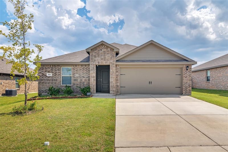 904 Sidesaddle Court, Josephine TX 75189