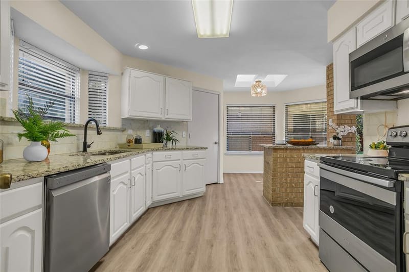 733 Wedgegate Drive, Plano TX 75023 - Photo 10