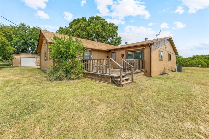 15061 Highway 6, Iredell TX 76649 - Photo 30