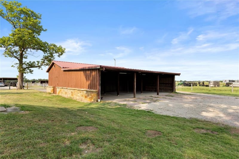777 Stiles Road, Whitesboro TX 76273 - Photo 33