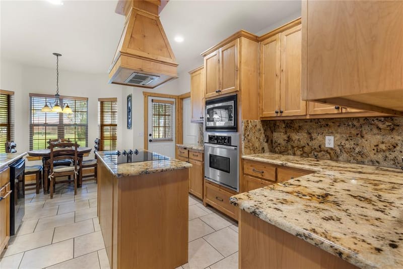 777 Stiles Road, Whitesboro TX 76273 - Photo 8