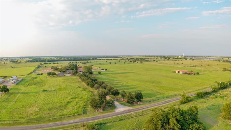 777 Stiles Road, Whitesboro TX 76273 - Photo 21
