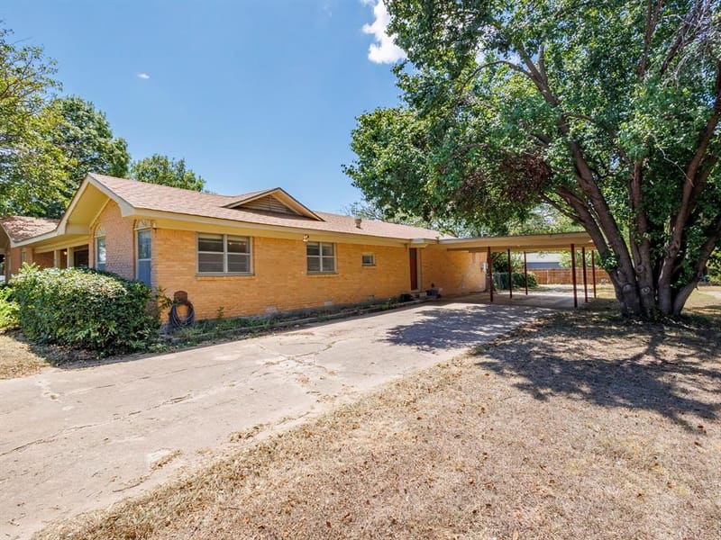 1909 8th Street, Brownwood TX 76801 - Photo 26