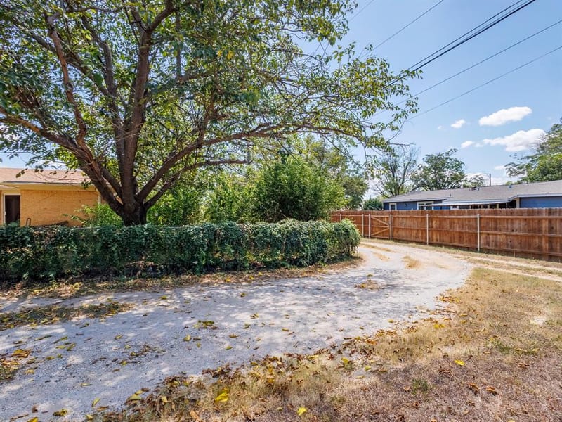 1909 8th Street, Brownwood TX 76801 - Photo 31