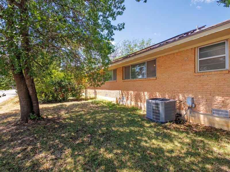1909 8th Street, Brownwood TX 76801 - Photo 29