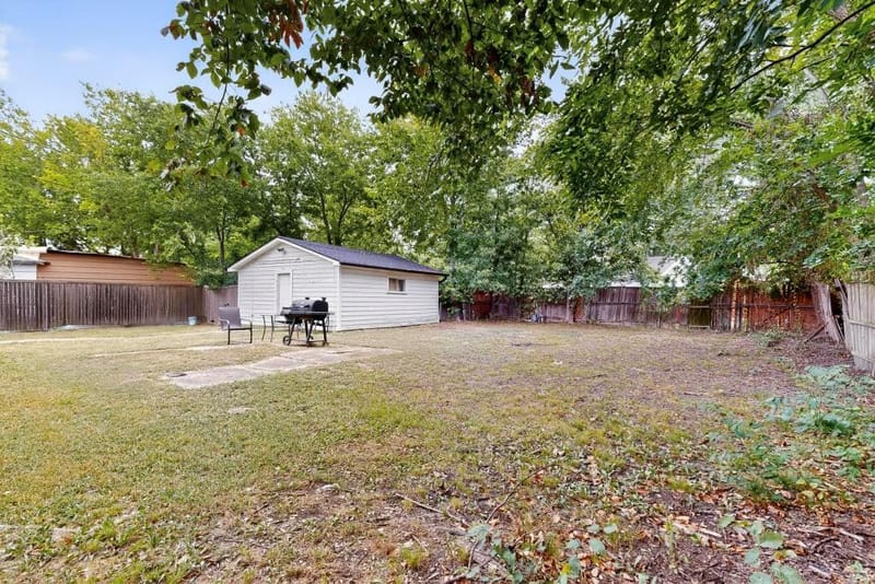 10834 Cassandra Way, Dallas TX 75228 - Photo 19