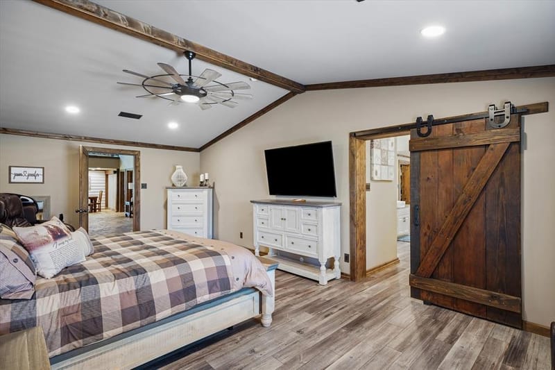 12260 County Road 4017, Kemp TX 75143 - Photo 17