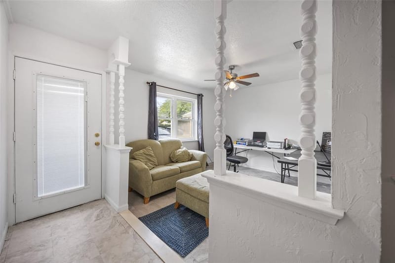 1617 Pebble Beach Drive, Lewisville TX 75067 - Photo 2