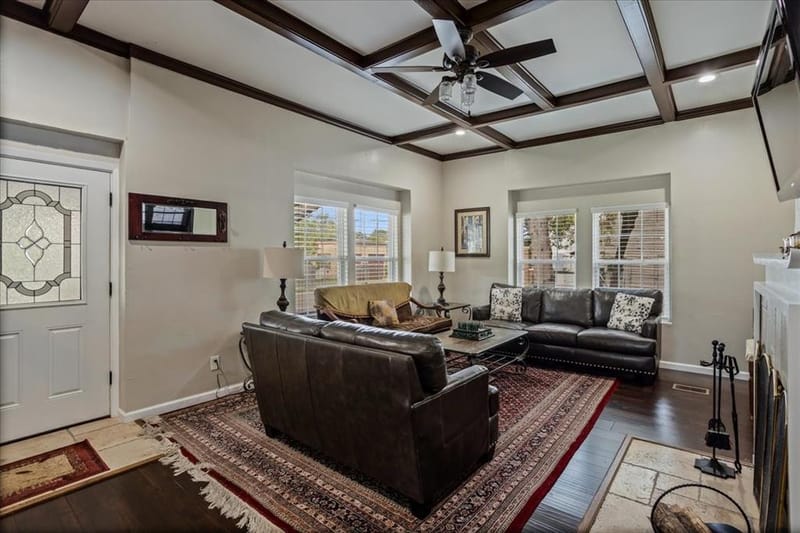 114 W King Street, Sherman TX 75090 - Photo 9