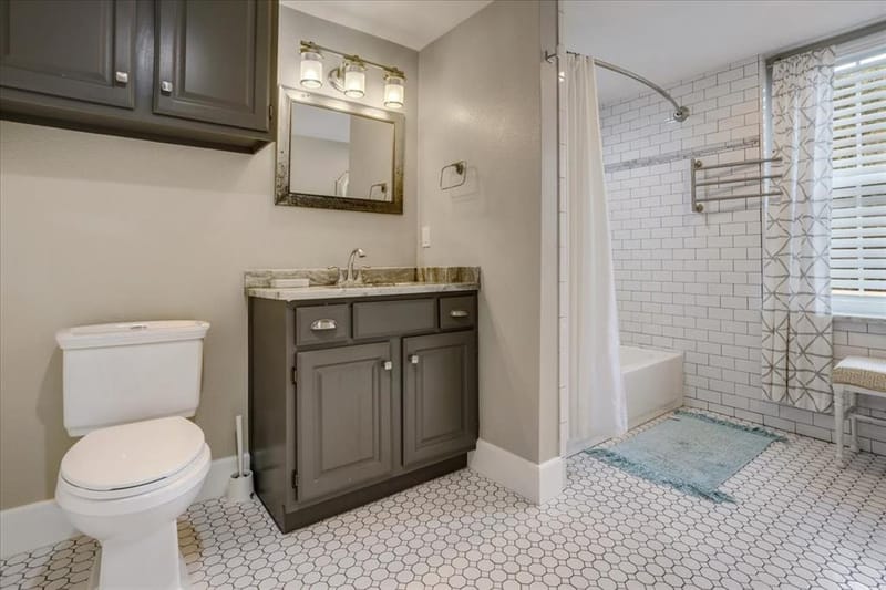 114 W King Street, Sherman TX 75090 - Photo 21