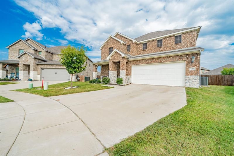 135 Meredith Drive, Fate TX 75087 - Photo 2