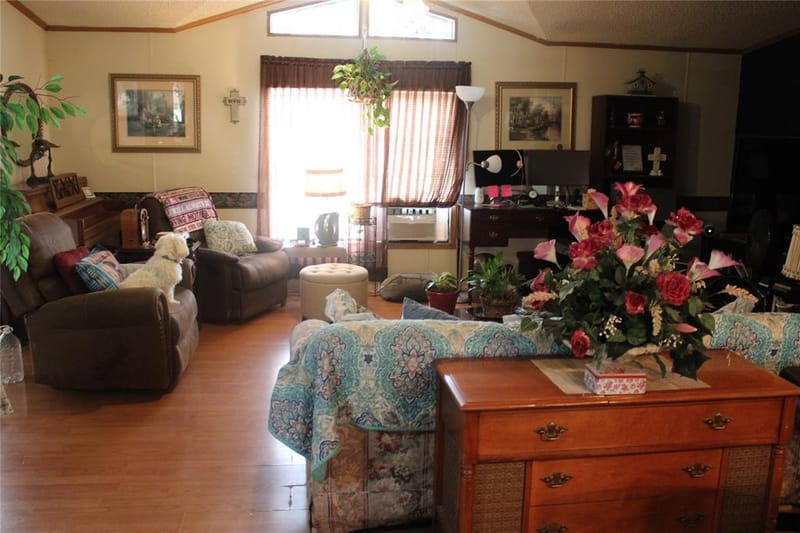 7730 County Road 1230, Godley TX 76044 - Photo 3