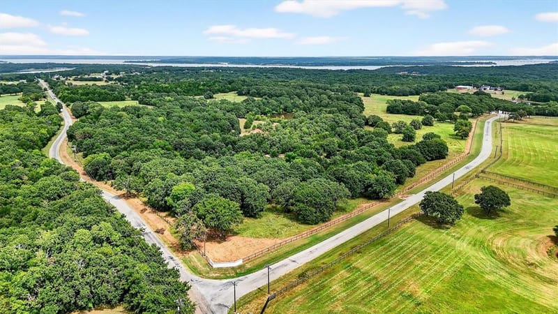 2887 Liberty Road, Gordonville TX 76245 - Photo 8