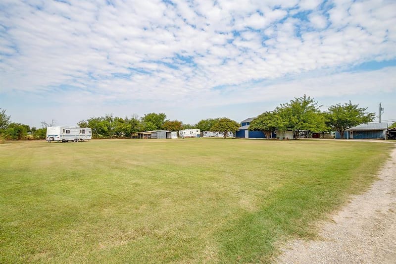 1950 Kiowa Lance, Crowley TX 76036 - Photo 5