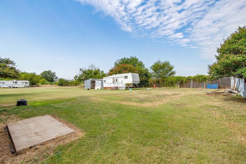 1950 Kiowa Lance, Crowley TX 76036 - Photo 11