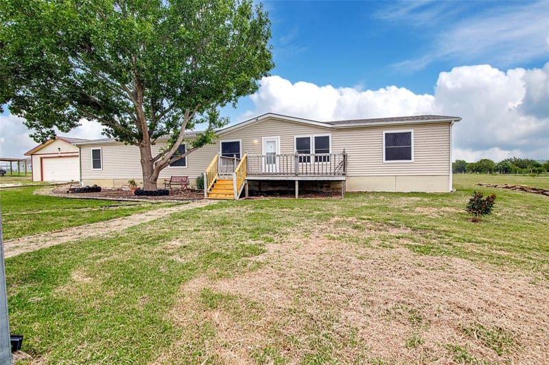 6121 Falcon Court S, Joshua TX 76058