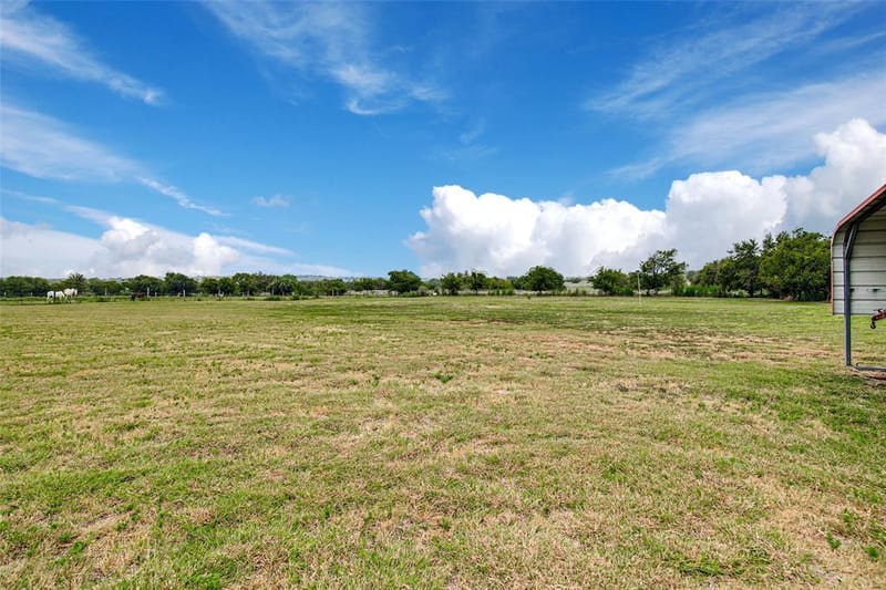 6121 Falcon Court S, Joshua TX 76058 - Photo 24