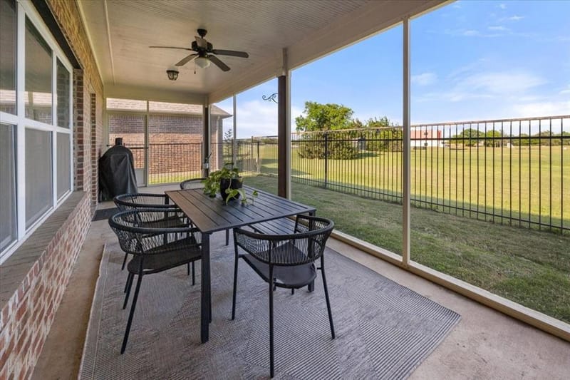 6909 Clayton Nicholas Court, Arlington TX 76001 - Photo 36