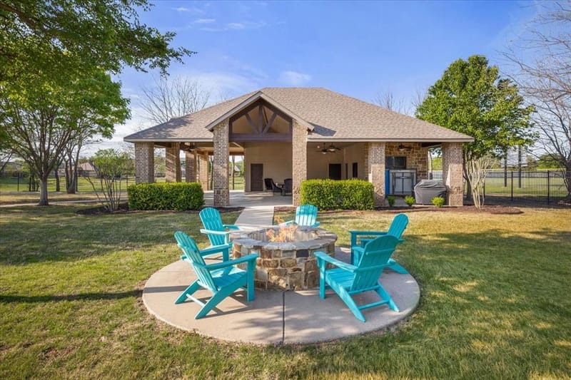 6909 Clayton Nicholas Court, Arlington TX 76001 - Photo 39