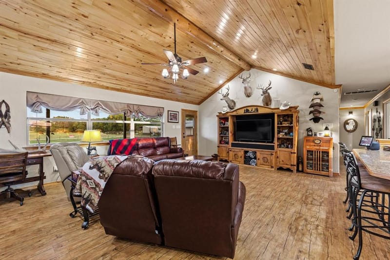 5285 County Road 3226, Lone Oak TX 75453 - Photo 13