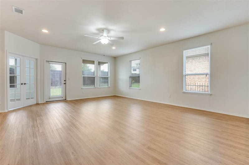 6445 Paragon Drive, Frisco TX 75036 - Photo 4