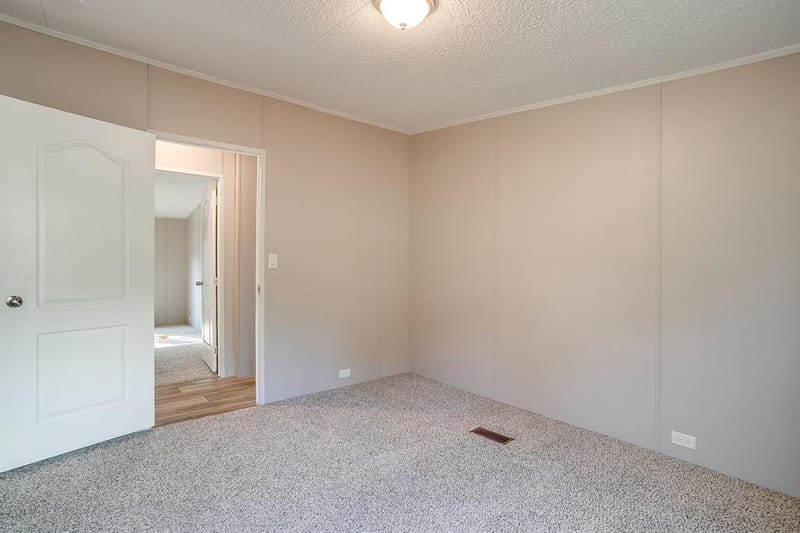 900 Tree Drive, Granbury TX 76048 - Photo 32