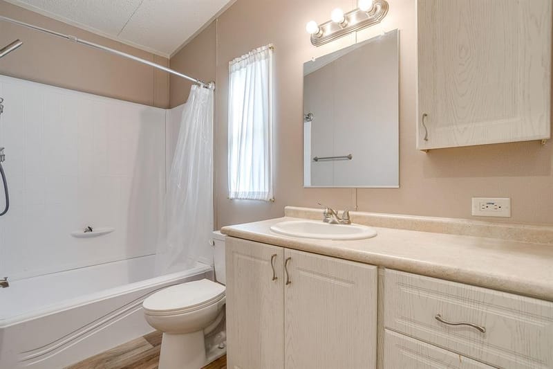 900 Tree Drive, Granbury TX 76048 - Photo 30