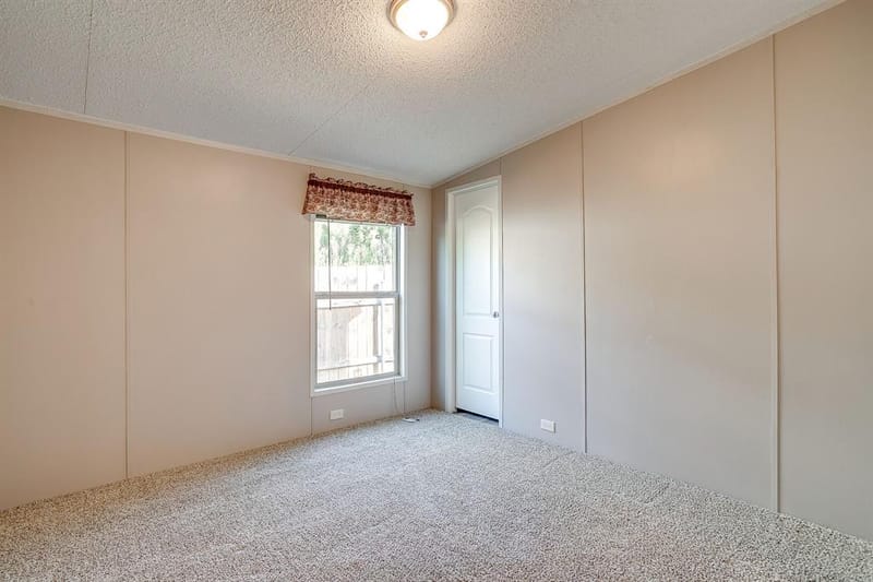 900 Tree Drive, Granbury TX 76048 - Photo 34