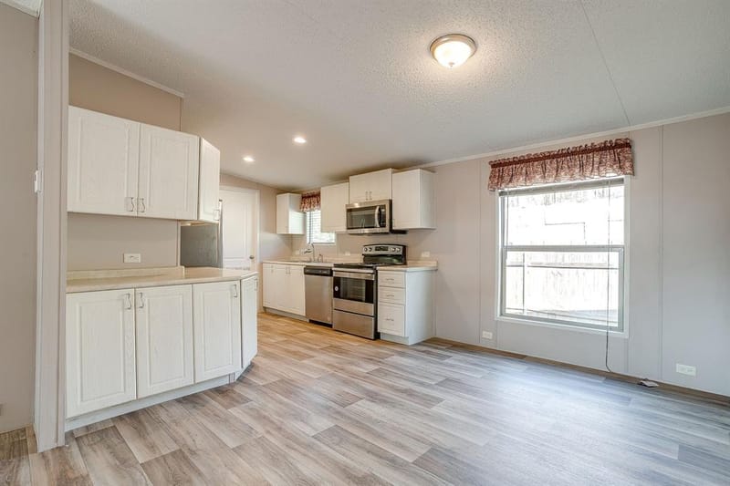 900 Tree Drive, Granbury TX 76048 - Photo 11