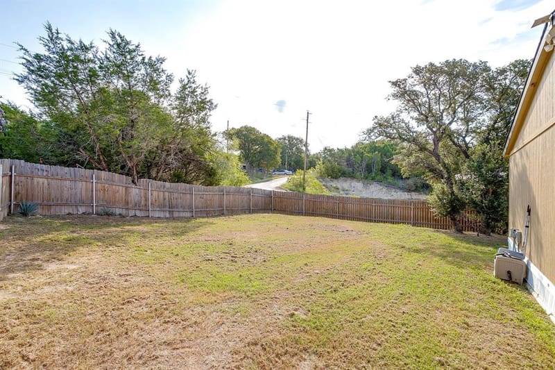 900 Tree Drive, Granbury TX 76048 - Photo 40