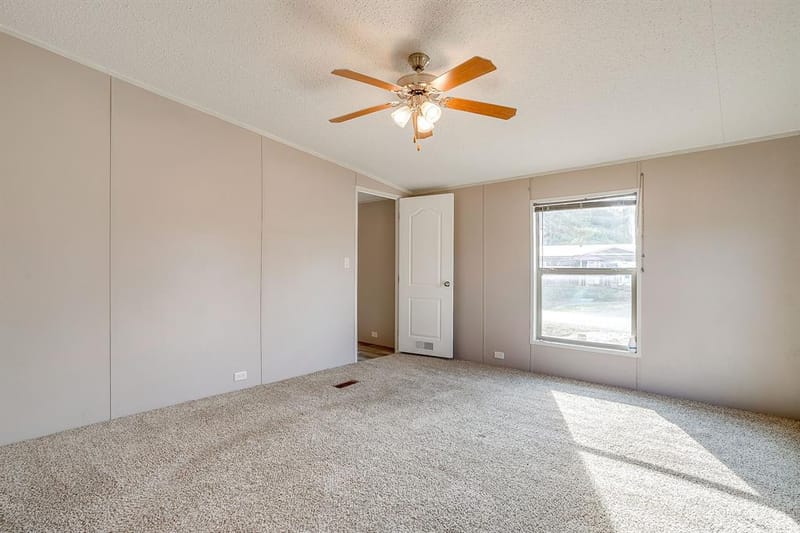 900 Tree Drive, Granbury TX 76048 - Photo 21