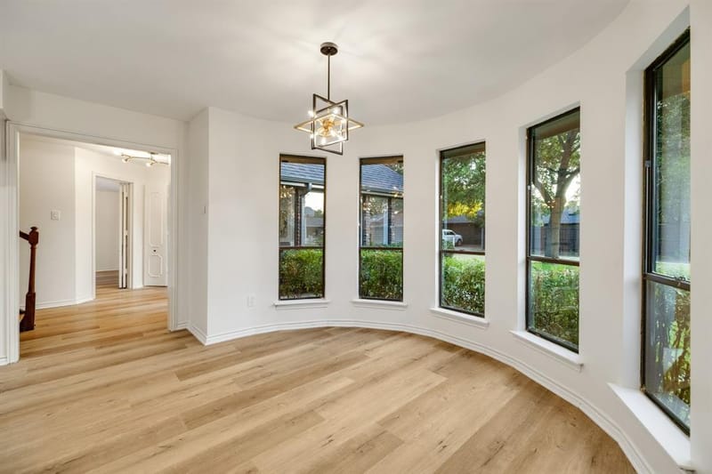 2901 Warren Circle, Irving TX 75062 - Photo 11