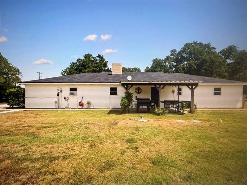 521 Wood, Axtell TX 76624 - Photo 16