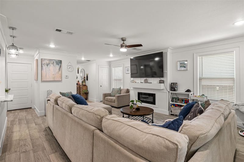 3516 Mulberry Drive, Granbury TX 76048 - Photo 6