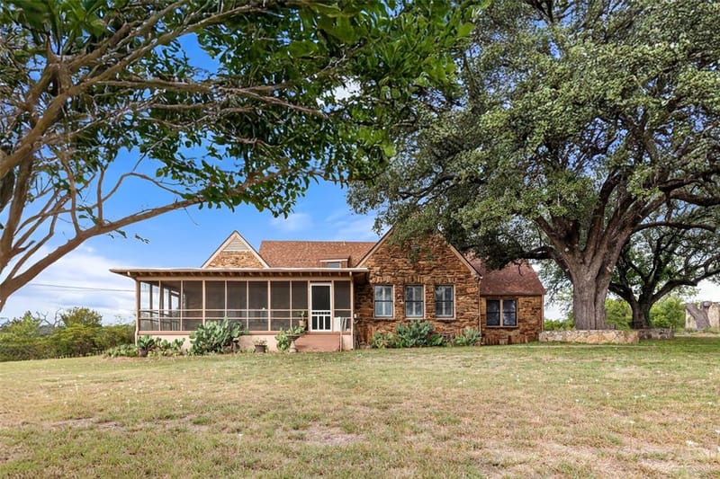 1803 N Highway 144, Glen Rose TX 76043 - Photo 3